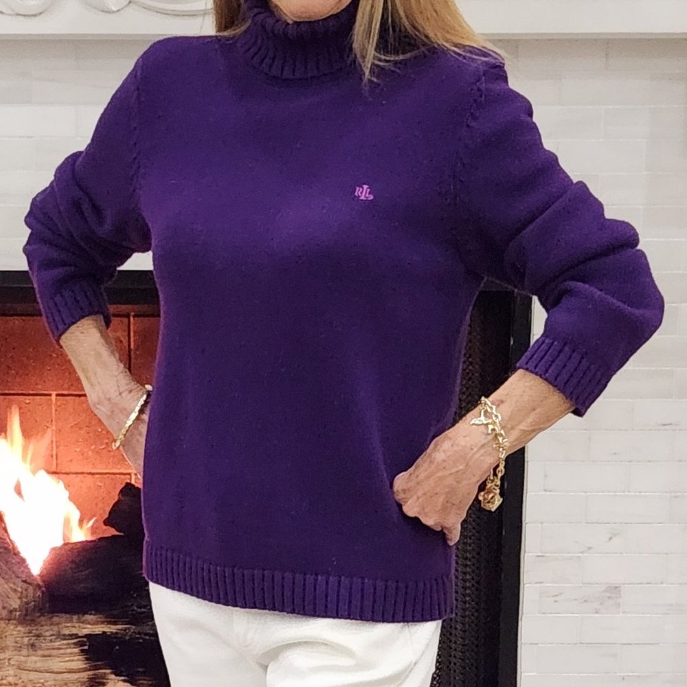 RALPH LAUREN COTTON TURTLENECK SWEATER,  PURPLE, SIZE MEDIUM